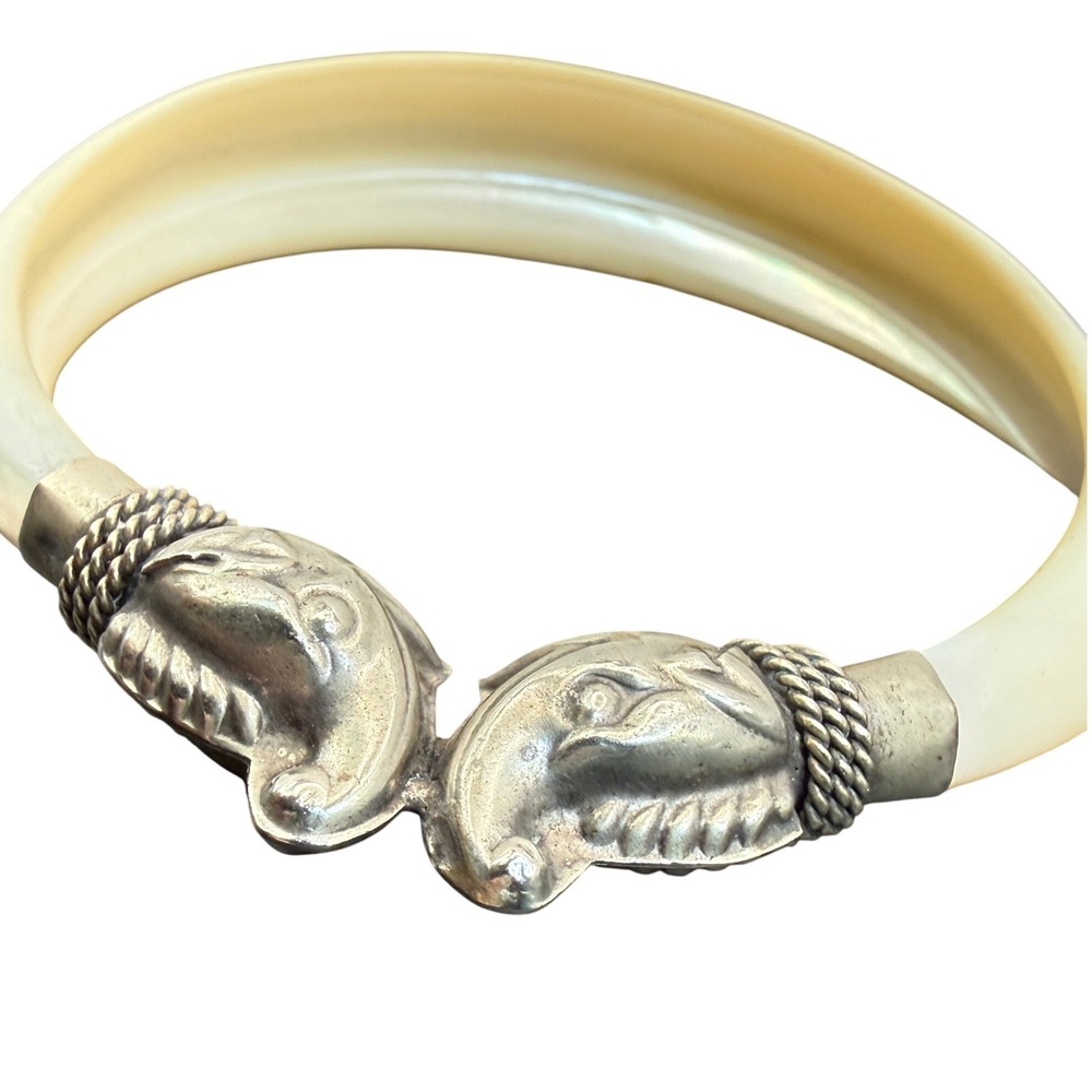 * Vintage Mother of Pearl Shell Bangle Bracelet Elephant Head Silver Plated Boho